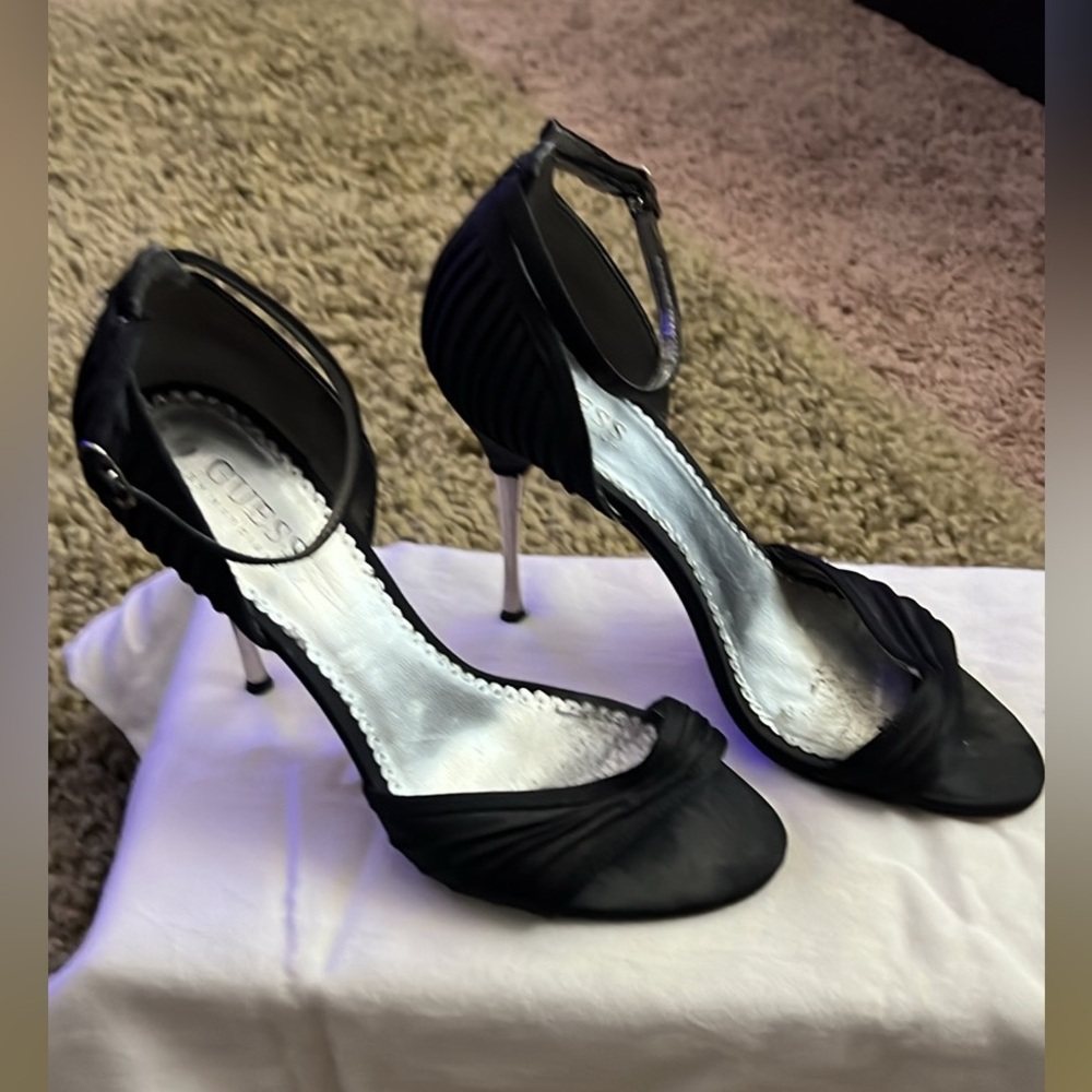 Sexy satin heels Size 6